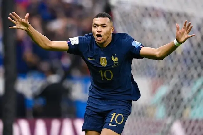 Kylian Mbappe (180 triệu euro)